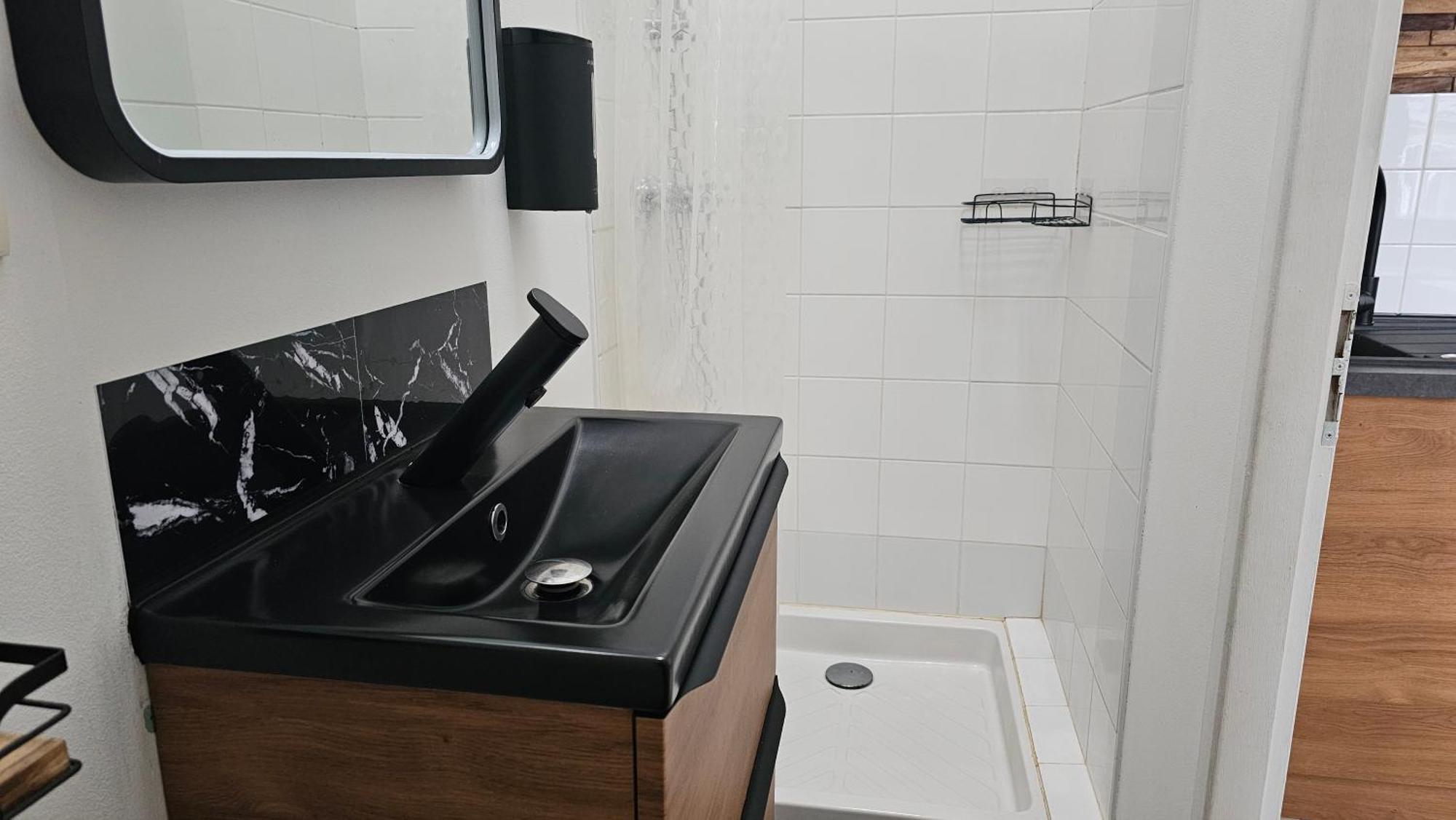 Bed To Rent - Maison Calme Avec Jacuzzi Sous Supplement بوردو المظهر الخارجي الصورة