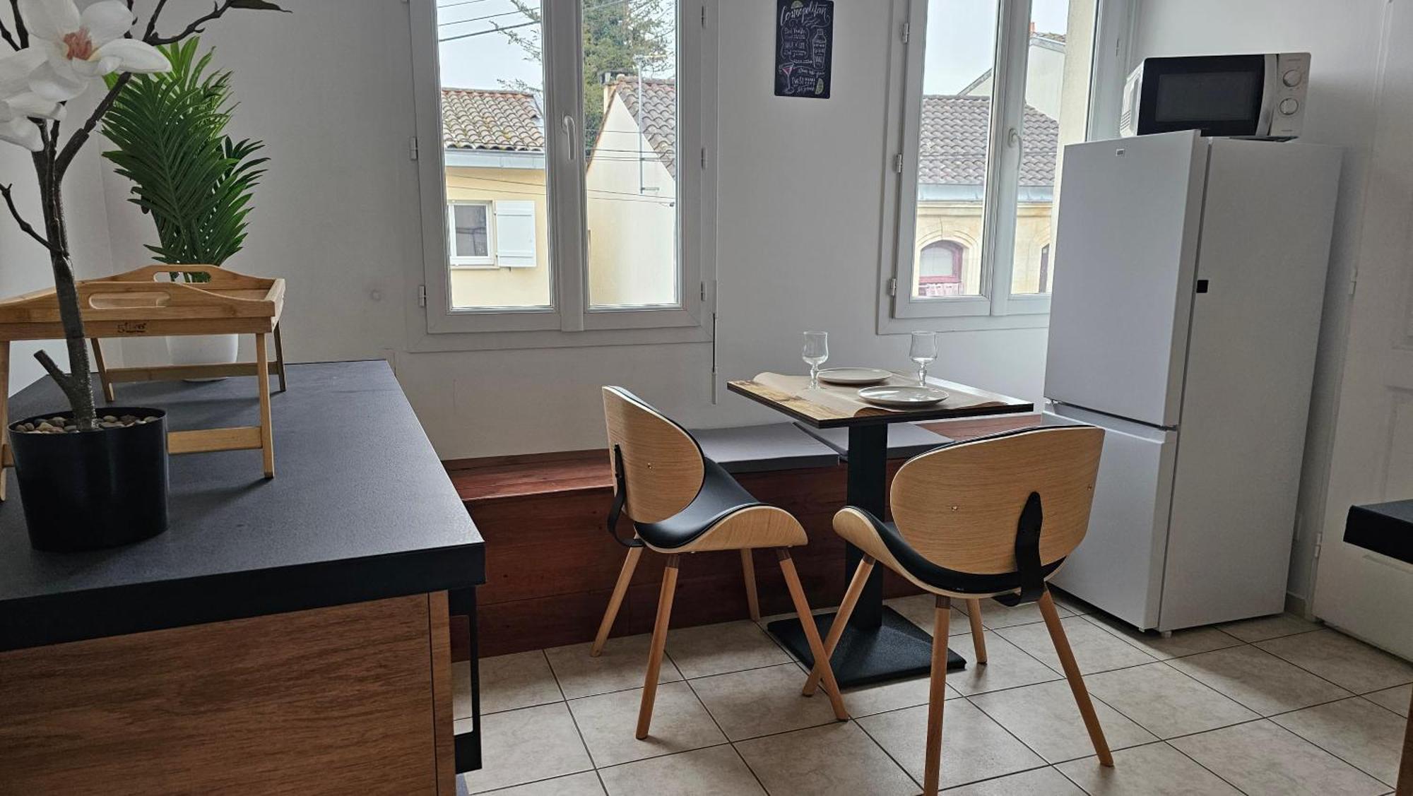 Bed To Rent - Maison Calme Avec Jacuzzi Sous Supplement بوردو المظهر الخارجي الصورة