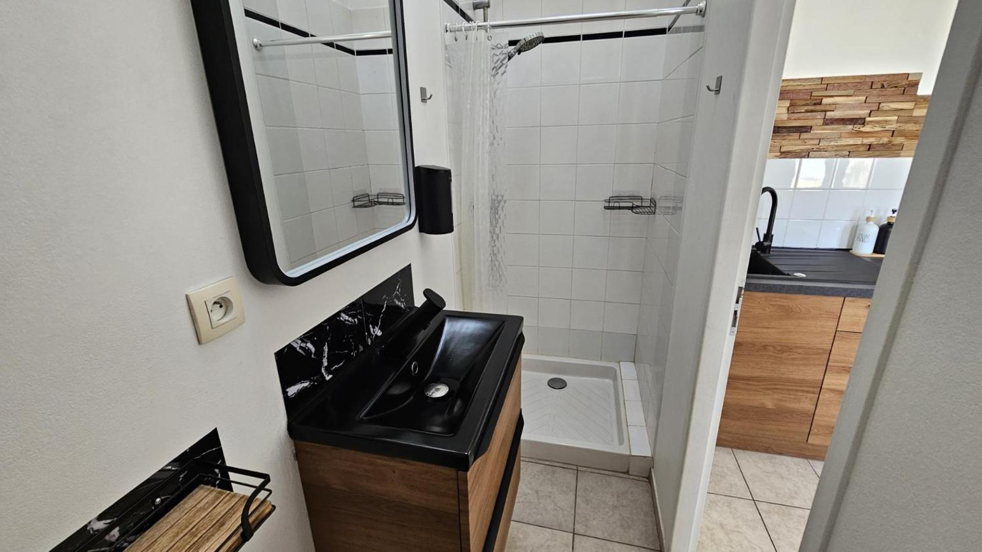 Bed To Rent - Maison Calme Avec Jacuzzi Sous Supplement بوردو المظهر الخارجي الصورة