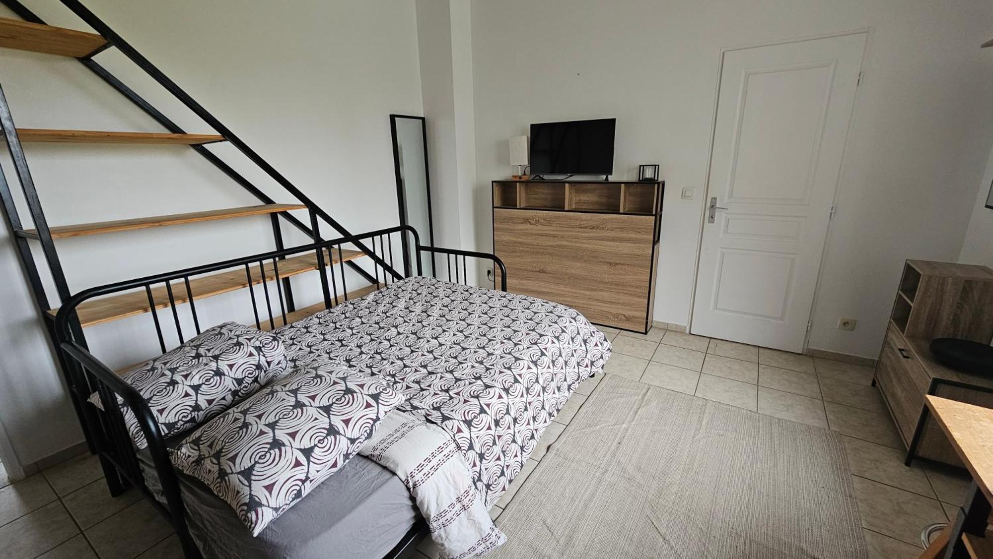 Bed To Rent - Maison Calme Avec Jacuzzi Sous Supplement بوردو المظهر الخارجي الصورة