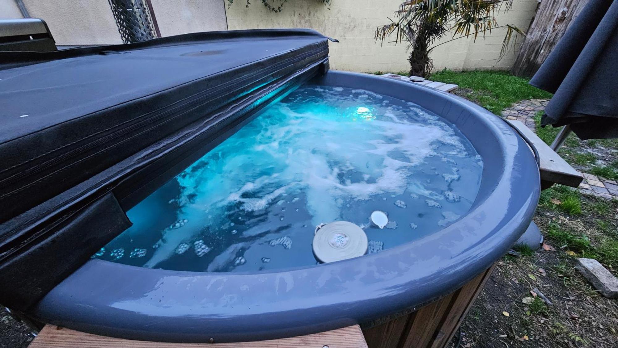 Bed To Rent - Maison Calme Avec Jacuzzi Sous Supplement بوردو المظهر الخارجي الصورة