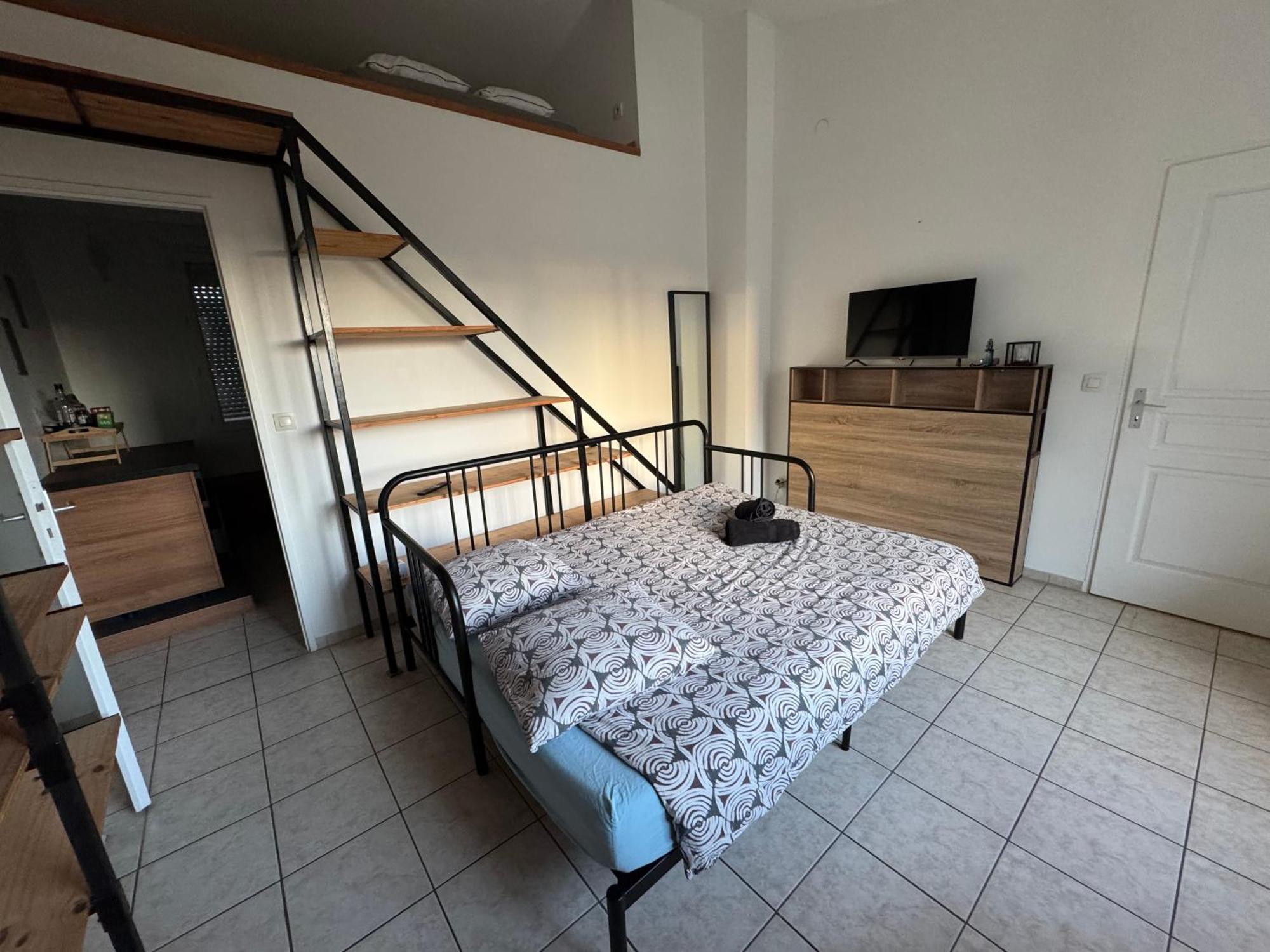 Bed To Rent - Maison Calme Avec Jacuzzi Sous Supplement بوردو المظهر الخارجي الصورة